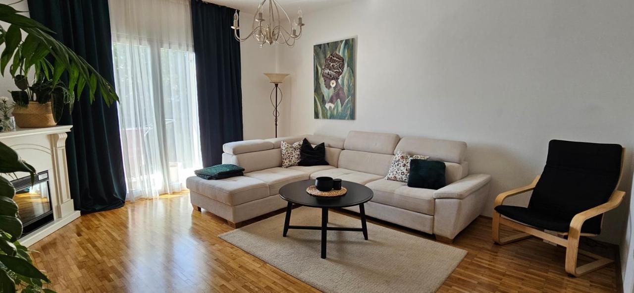 Holiday Apartment Arman Vizinada Luaran gambar