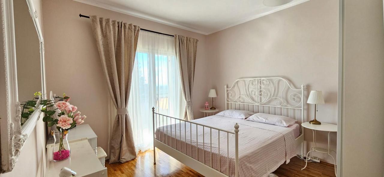 Holiday Apartment Arman Vizinada Luaran gambar